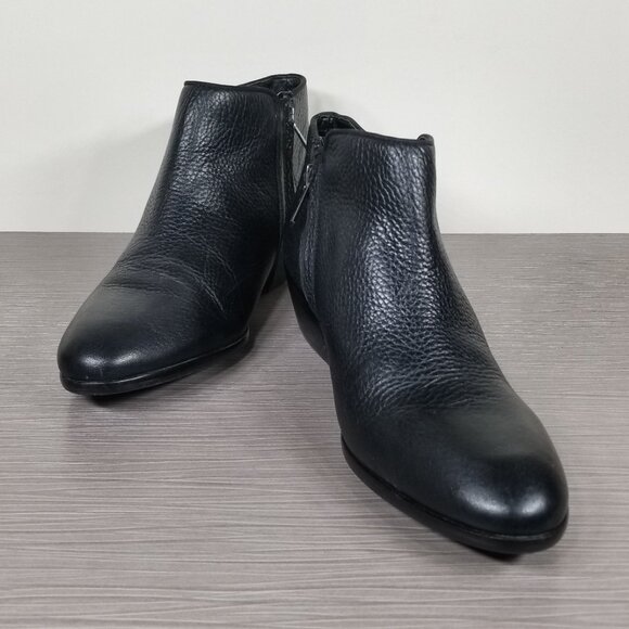 Sam Edelman Petty Chelsea Boot, Black Pebbled Leather, Womens Size 8.5 M / 38.5 - Picture 4 of 13